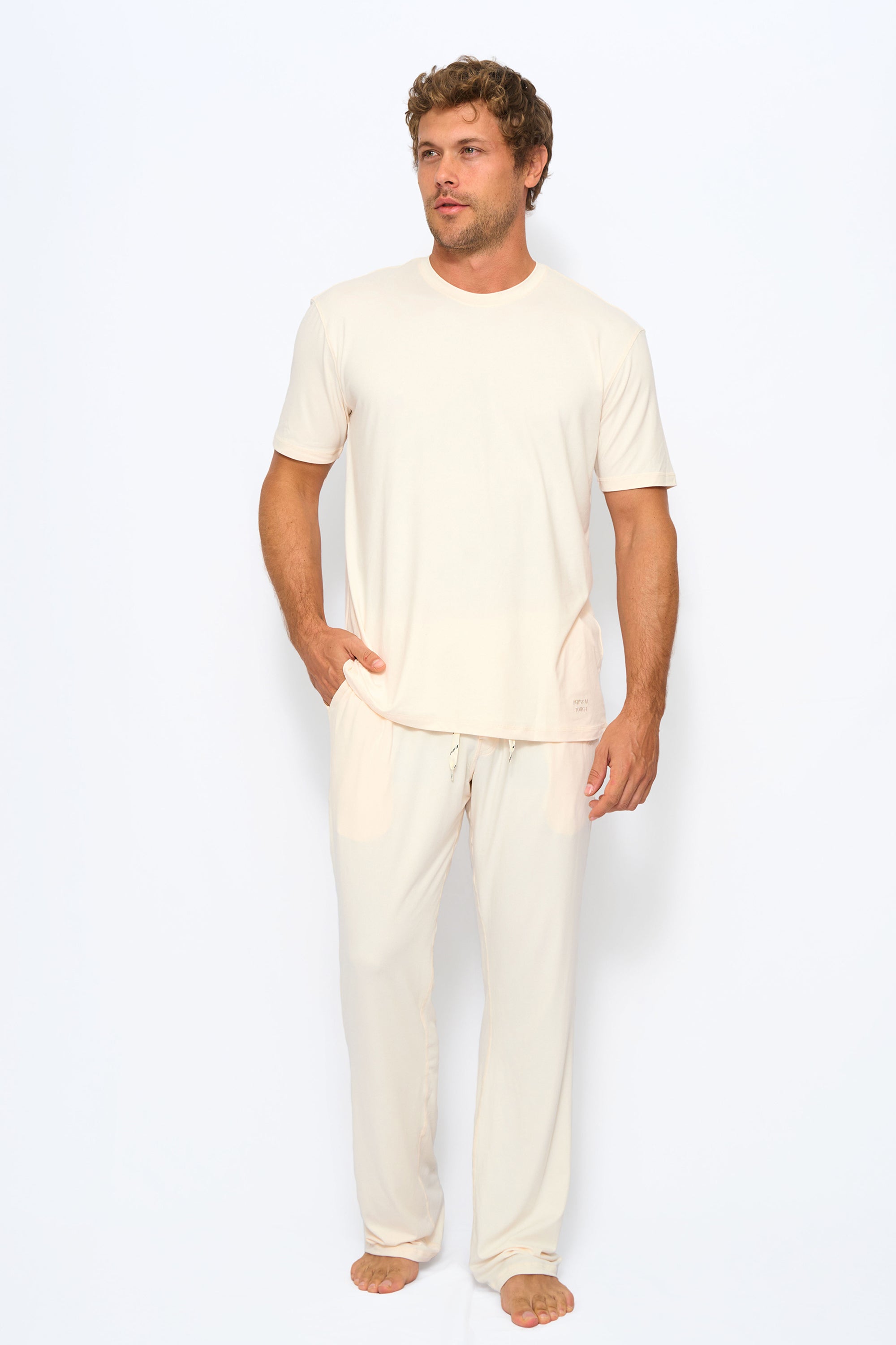 MENS CLASSIC T SHIRT